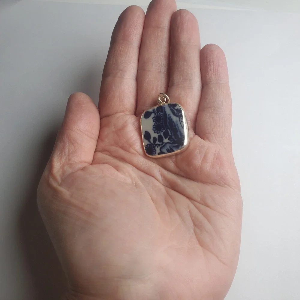 Blue Willow Sunflowers Vintage Broken China Pottery Shard Pendant Square Jewelry